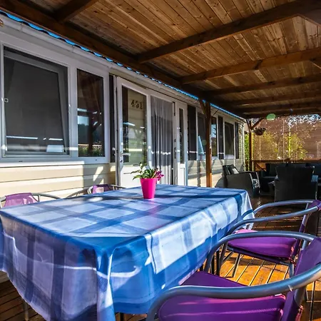 Дом отдыха Mobile Homes Istria - Brioni