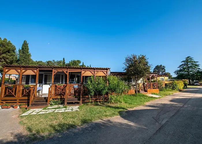 Дом отдыха Mobile Homes Istria - Brioni Пула